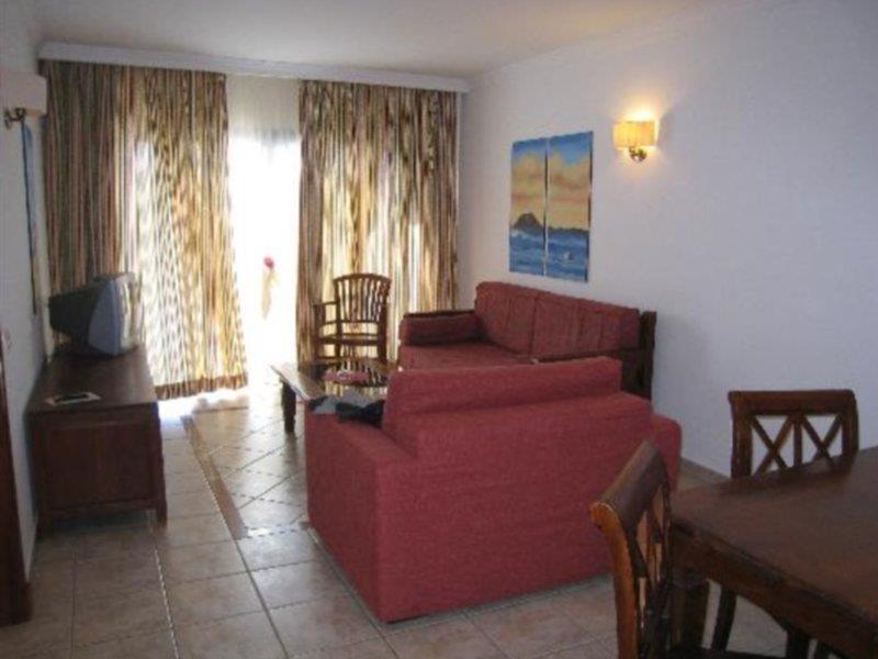 Hotel apartamentowy Marismas De 3*